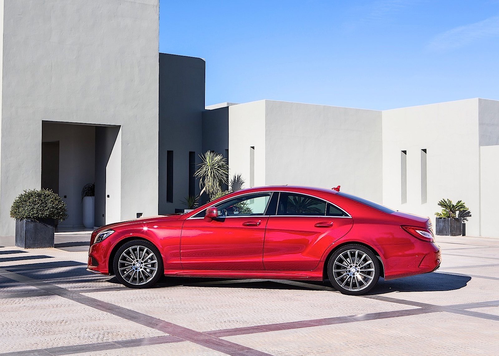 https://wcar.sets.lv/cars/Mercedes-Benz/CLS sedans/c1766d1ef43ffed895b2bdd9f9432fcb.jpg